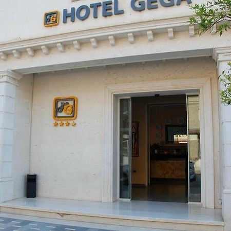 Hotel Gega Берат Екстериор снимка