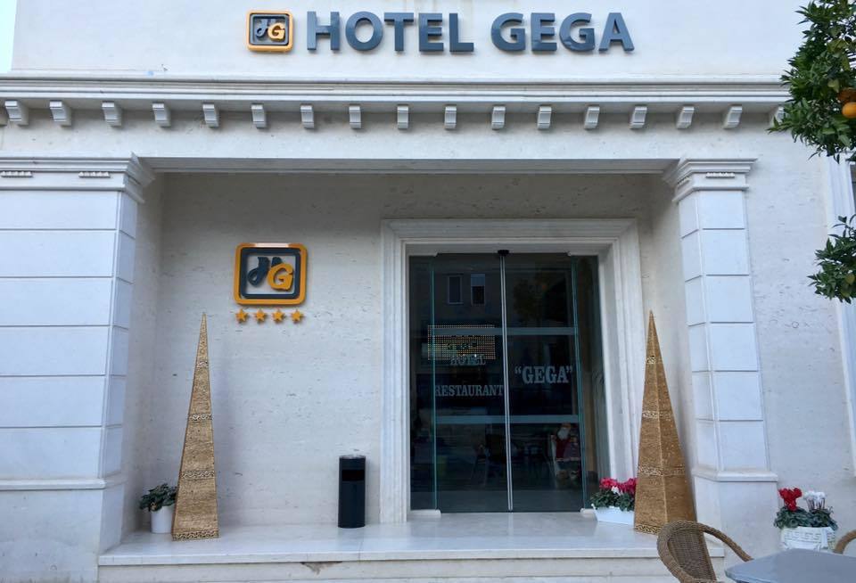 Hotel Gega Берат Екстериор снимка